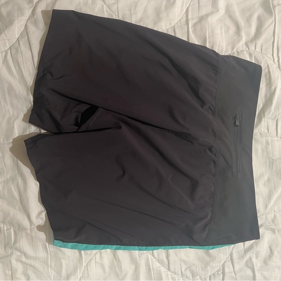 Lululemon athletic shorts. Size Large. No side pockets,  a back zipper pocket. - Picture 3 of 3